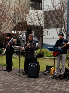 201304031