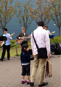201304161