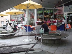 9B271647-17B1-4513-BF21-C51FE44636D2iphone_photo