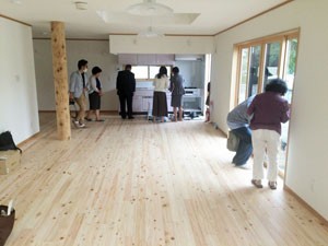 ECABBC53-9578-4090-9B42-ED8ACD6DFBF9iphone_photo